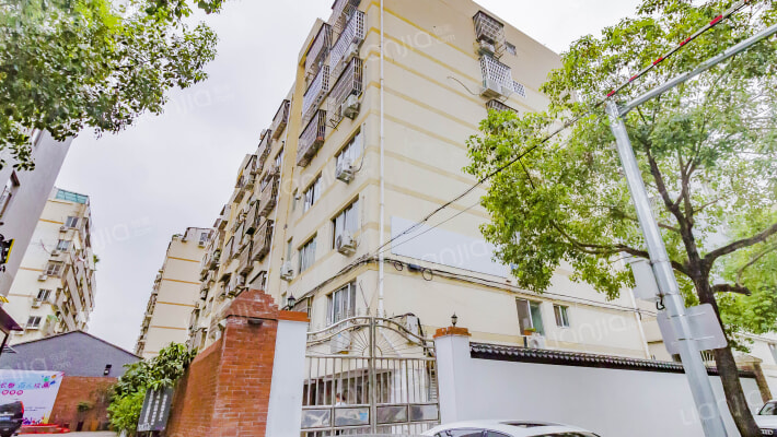 汇丰小区外景图