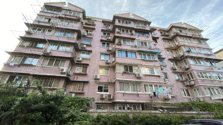 飞虹公寓外景图