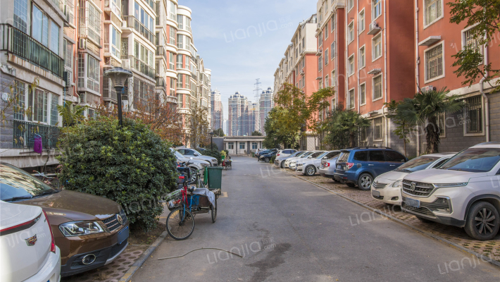 中鼎翡翠外景图