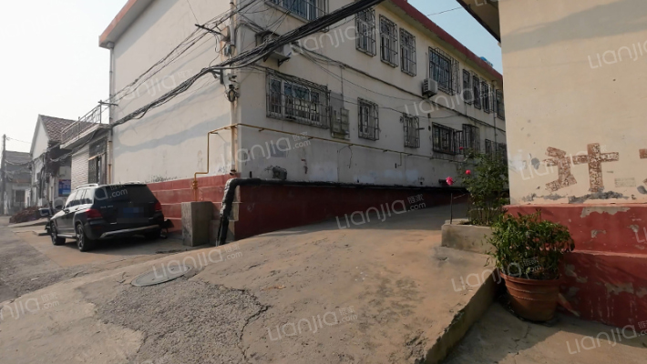 老消防队家属楼外景图