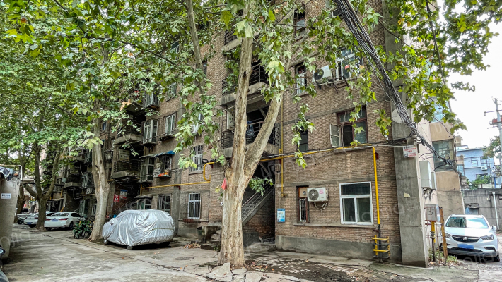 莲湖路136号院外景图