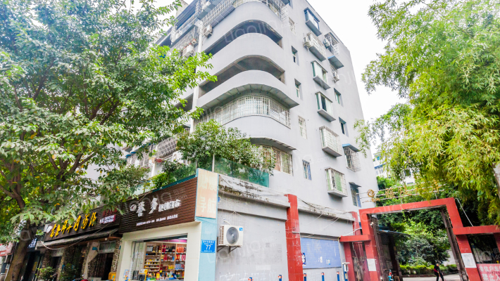 雅堤水岸外景图