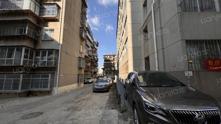 无线电厂生活区外景图