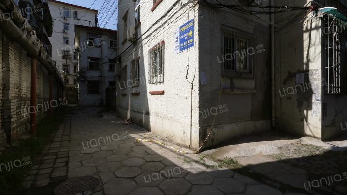 新民北街机械局宿舍外景图