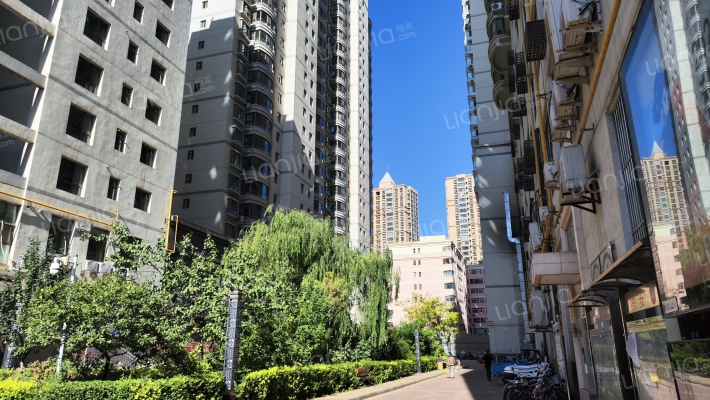 鸿安国际广场外景图