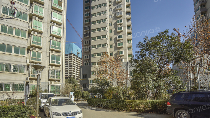 雅居一方外景图