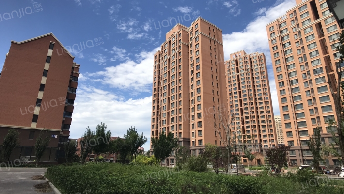 东岸彩苑外景图