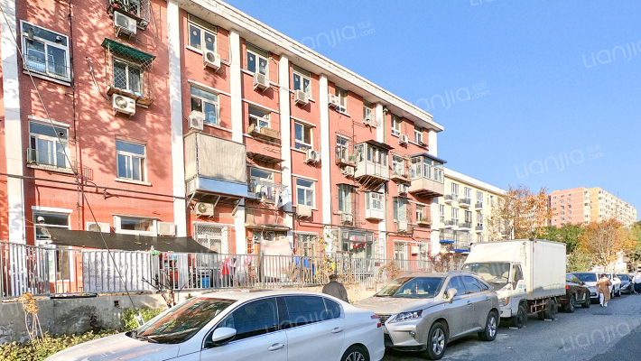 白广路西里外景图