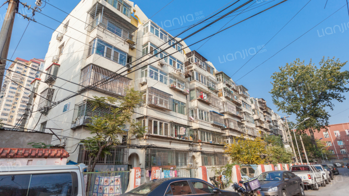 新华街二里外景图