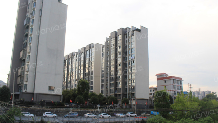 吉首市人民检察院宿舍外景图