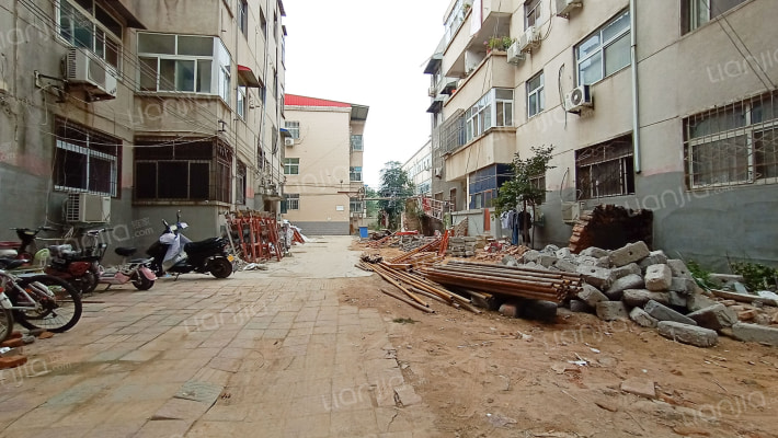 老畜牧局家属院外景图