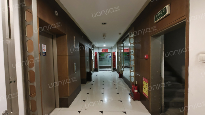 华宇国际外景图