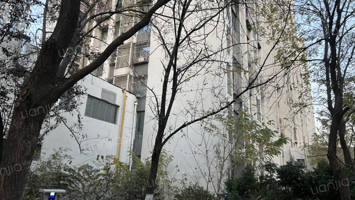 万达广场E区外景图