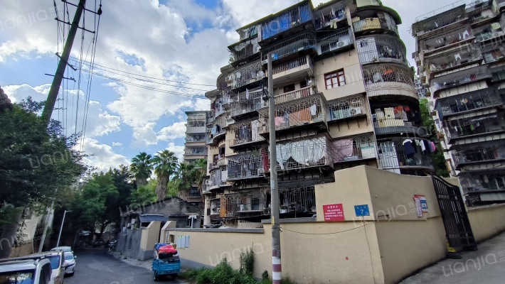 市消毒站宿舍外景图