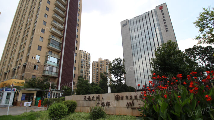 天地之间广福郡外景图