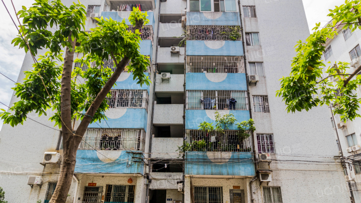 沿江花园外景图