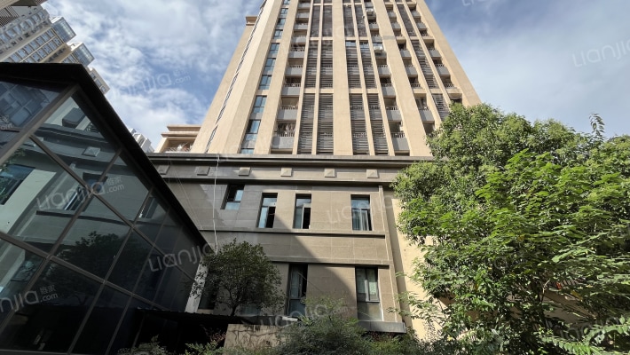 都市领峰外景图