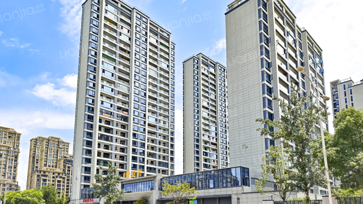 龙都悦珑湾外景图