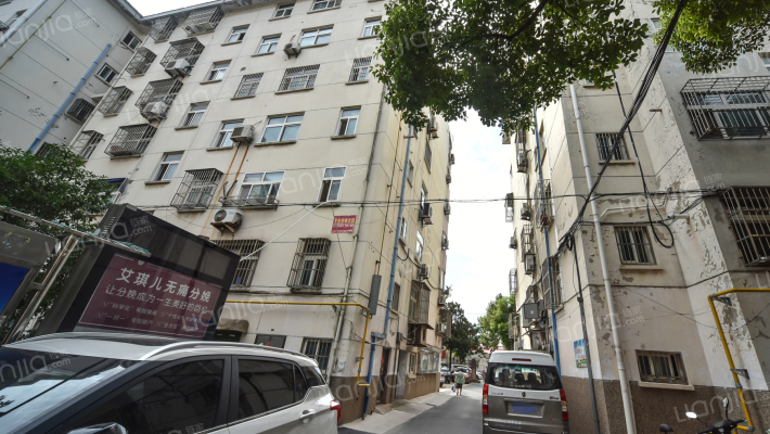 南洋路61号外景图