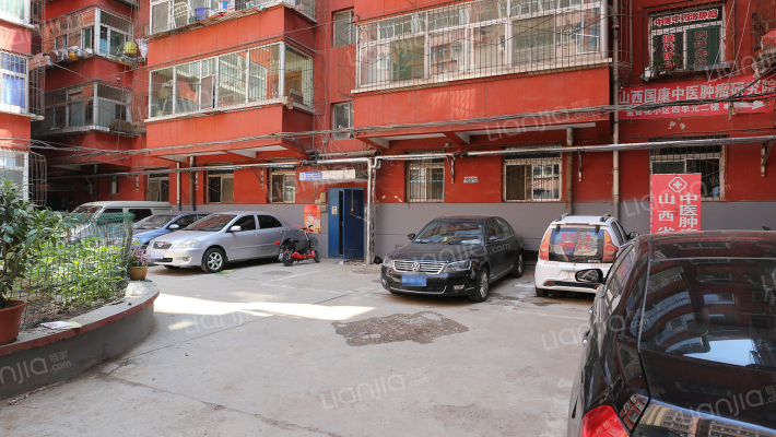 百货公司宿舍外景图