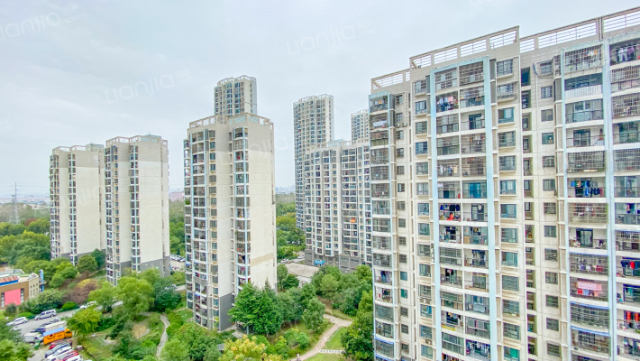 滨湖家园西区外景图