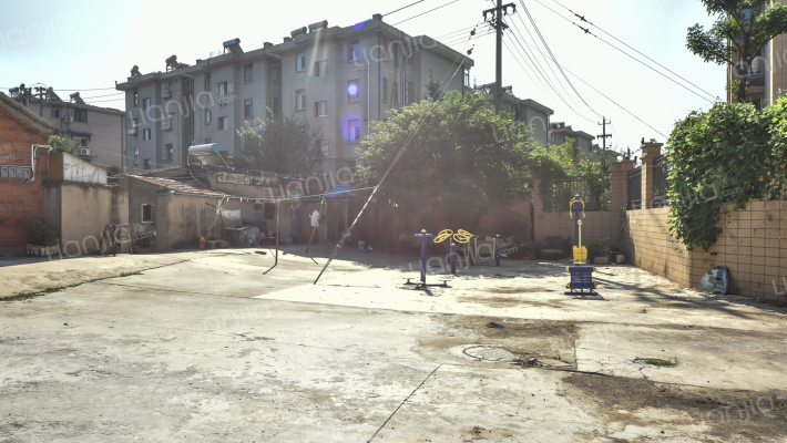 印汽新村外景图