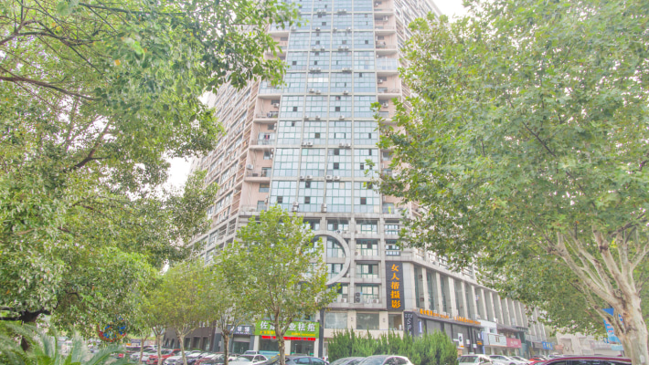 现代公寓A外景图