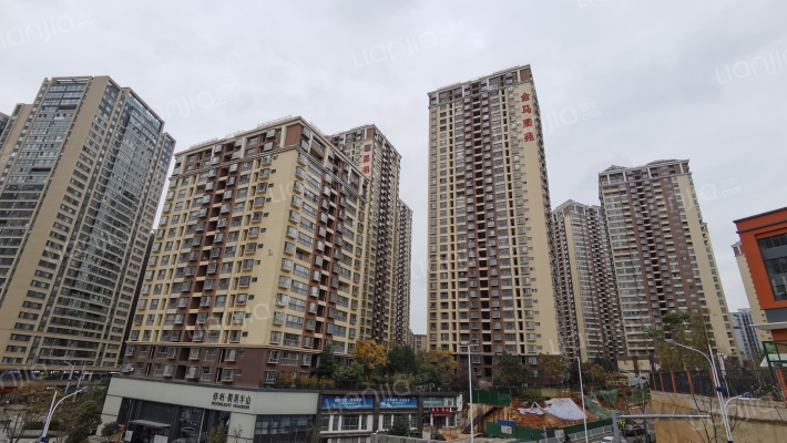 金马腾苑外景图