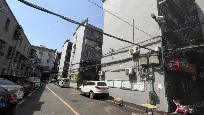 警民小区外景图