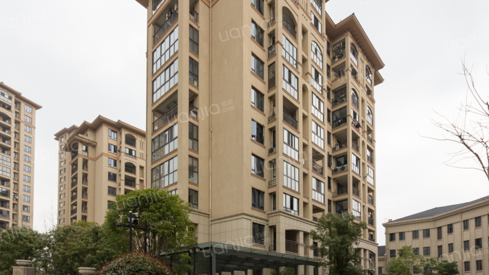 杨江名邸外景图