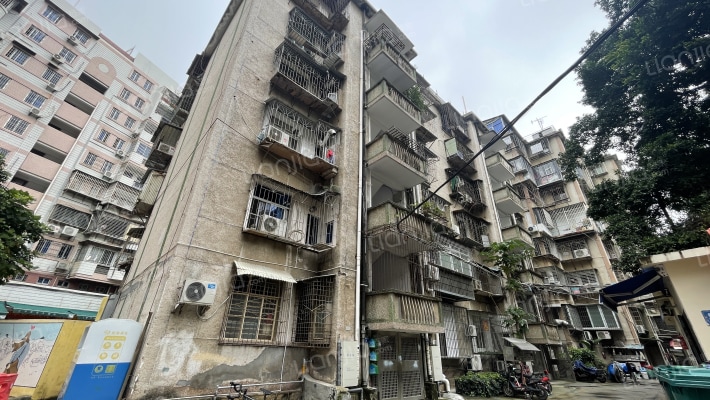 金榜铁路家园外景图