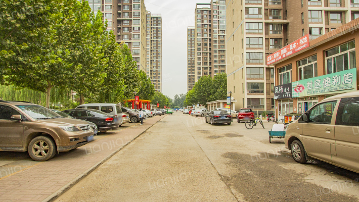 恒基现代城外景图