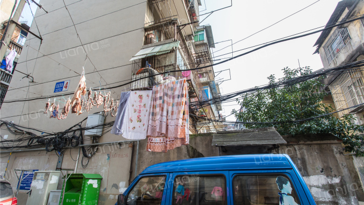 天后宫街外景图