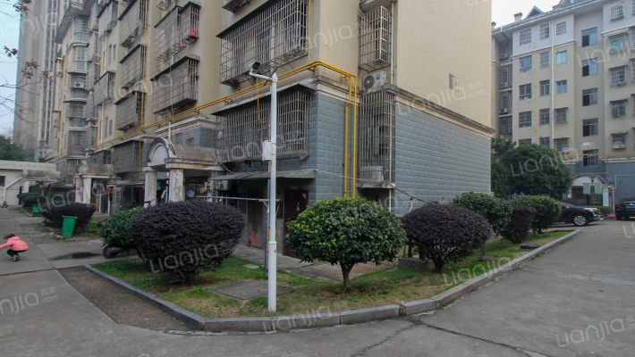 银馨家园外景图