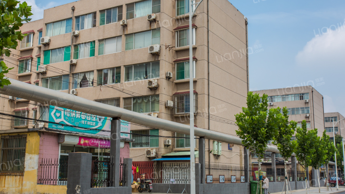 航东居民生活区外景图