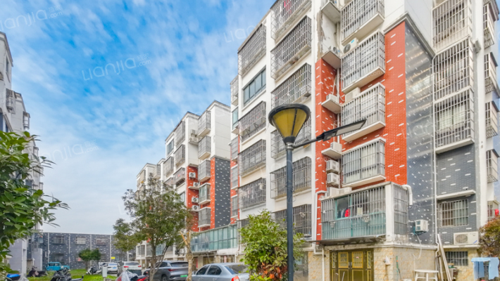 东盛花园外景图