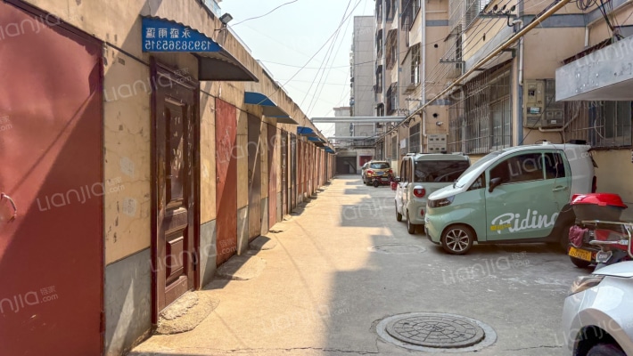 建工小区外景图