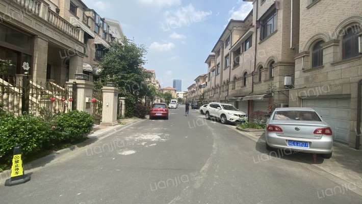 嘉湖景园外景图