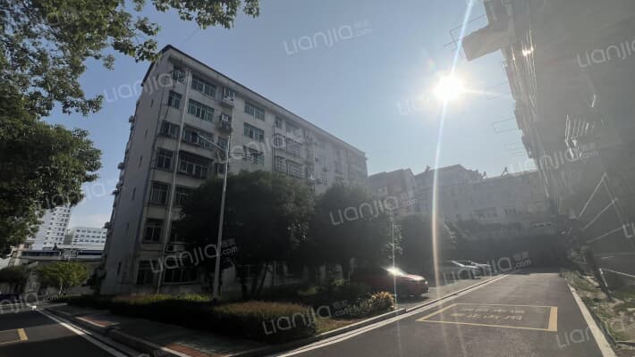 黄冈交通学校教工宿舍区外景图