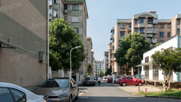 鹤池苑三区外景图