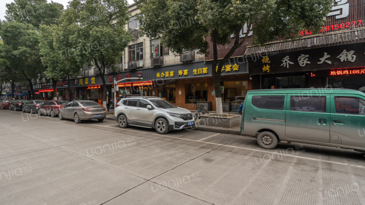 西湖商贸楼外景图