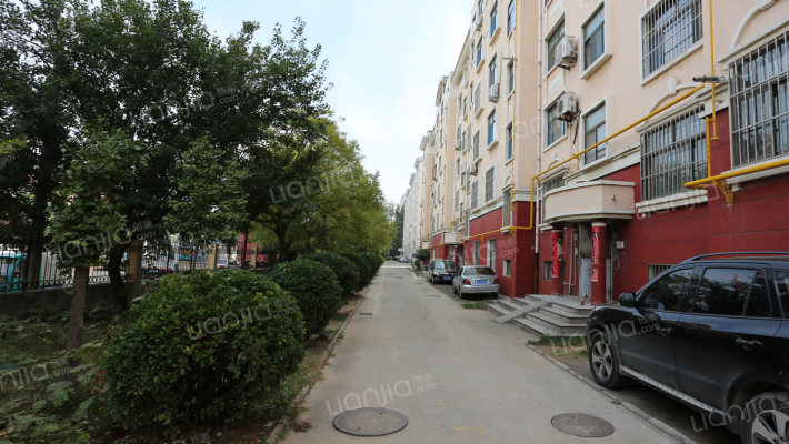 华丽山庄外景图