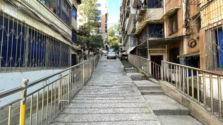 相宝新村外景图