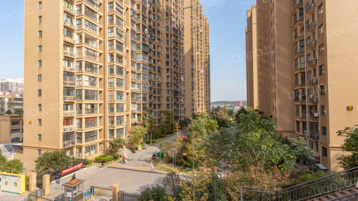 兴隆景城花苑外景图