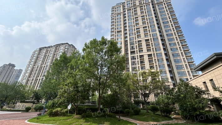 中交中央公元2期外景图