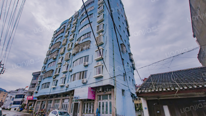 湖滨大厦外景图