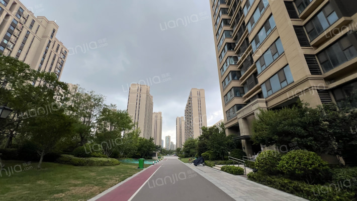 空港澜庭B区外景图