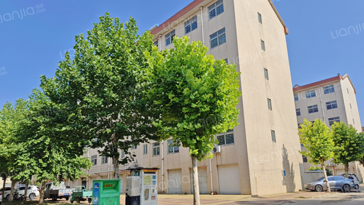 秋实小区家属院外景图