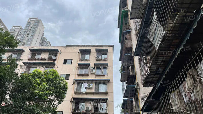 观音桥街76号外景图