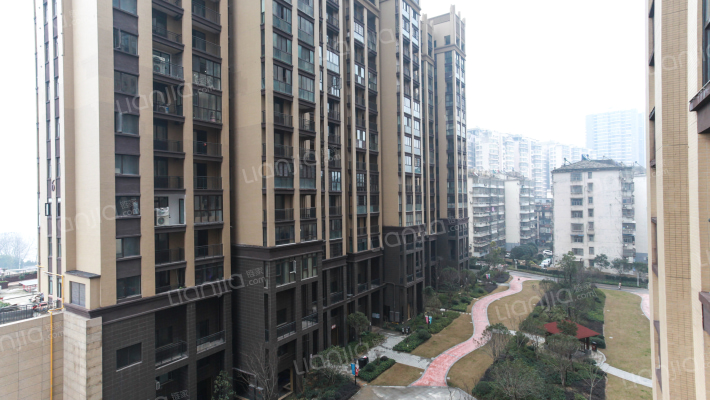 航宇长江国际外景图